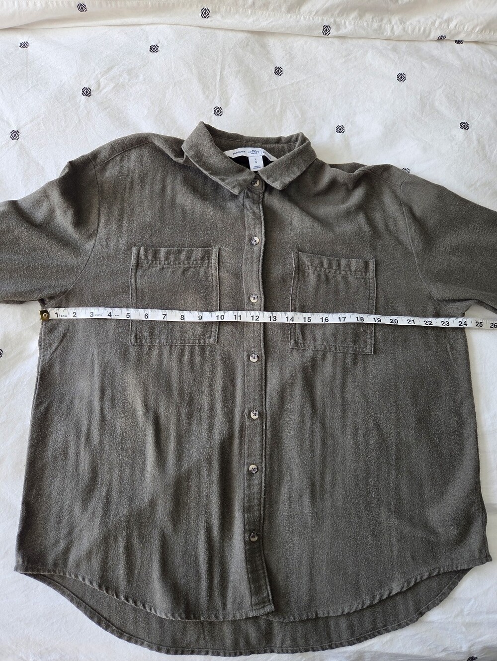 Old Navy The Boyfriend Shirt Olive Green Flannel Button Down - Large - Picture 9 of 10